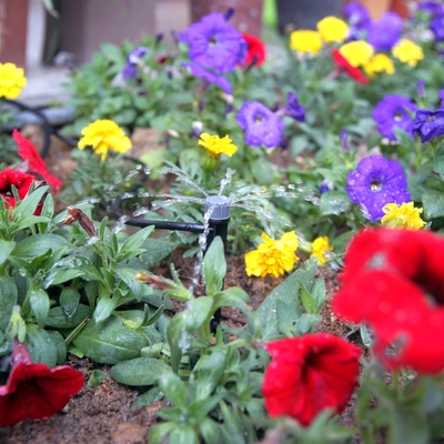 Adjustable Range Sprinkler Micro Drip Irrigation System for Potted Plant Transplanting