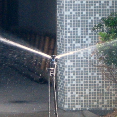 Agriculture Sprayers Garden Sprinkler Irrigation System with Swing Wobbling Sprinklers