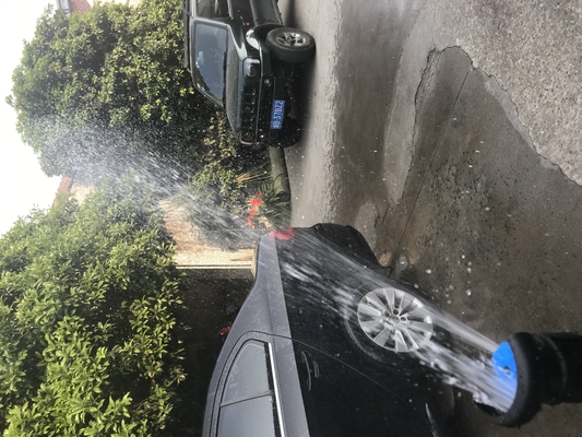Picture Shows 180-degree Rotary R10 Multi-outlet Nozzle Medium sprinkler irrigation system