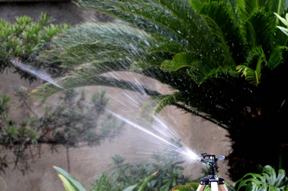 Normal Style 1/2'' Impact Arm Irrigation Sprinkler on Tripod with Controllable Angle