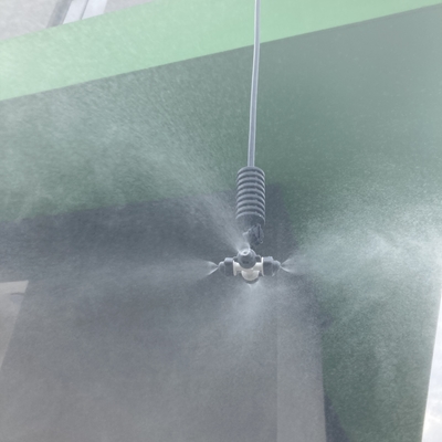 Garden Irrigation Sprinkler with 0.9-1.0M Spray Radius and Engineering Plastic Material